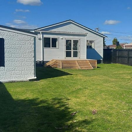 Cozy, New, Private 3 Bedroom Home Hamilton Eksteriør bilde
