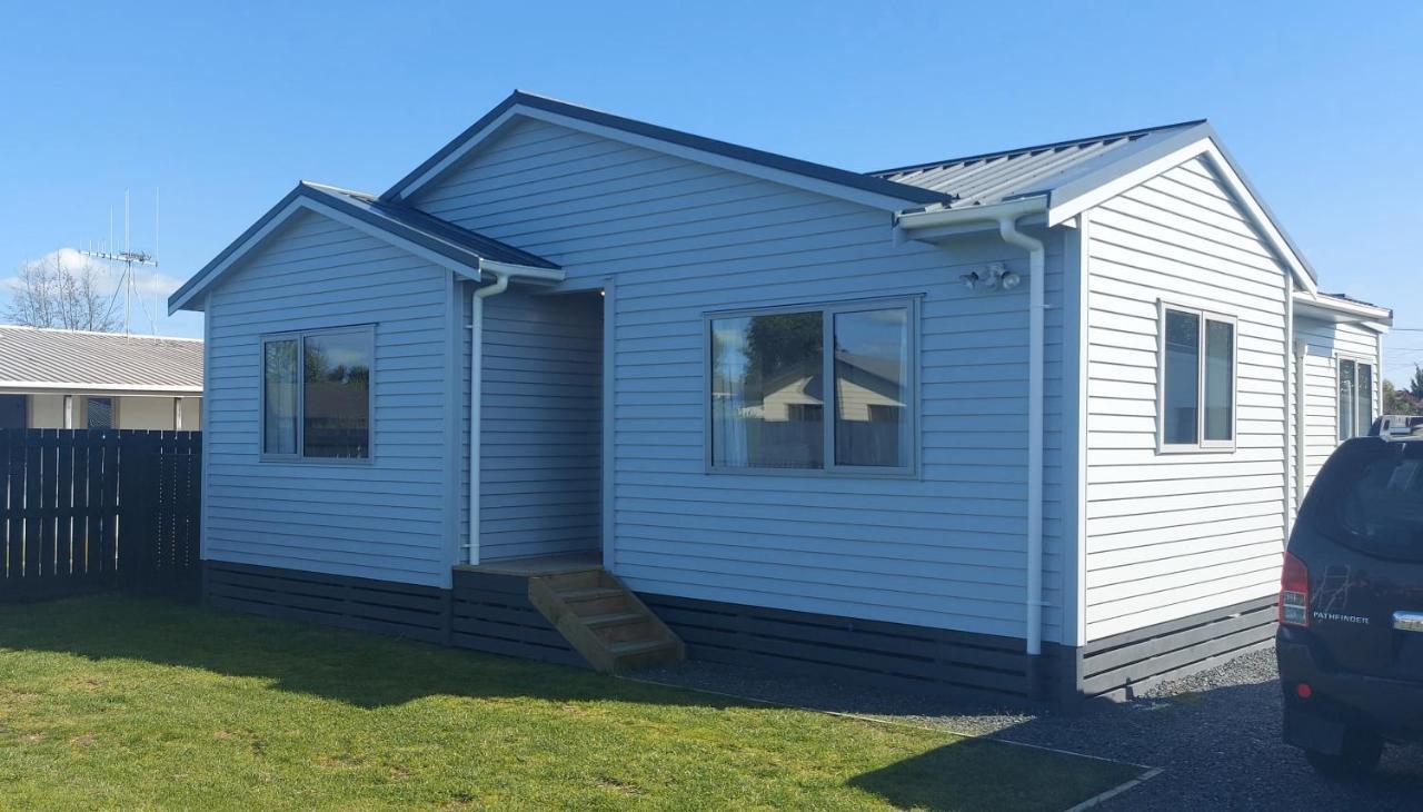 Cozy, New, Private 3 Bedroom Home Hamilton Eksteriør bilde